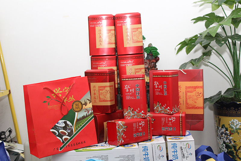 喜迎中秋國(guó)慶！擎川公司為員工送上中秋節(jié)福利啦